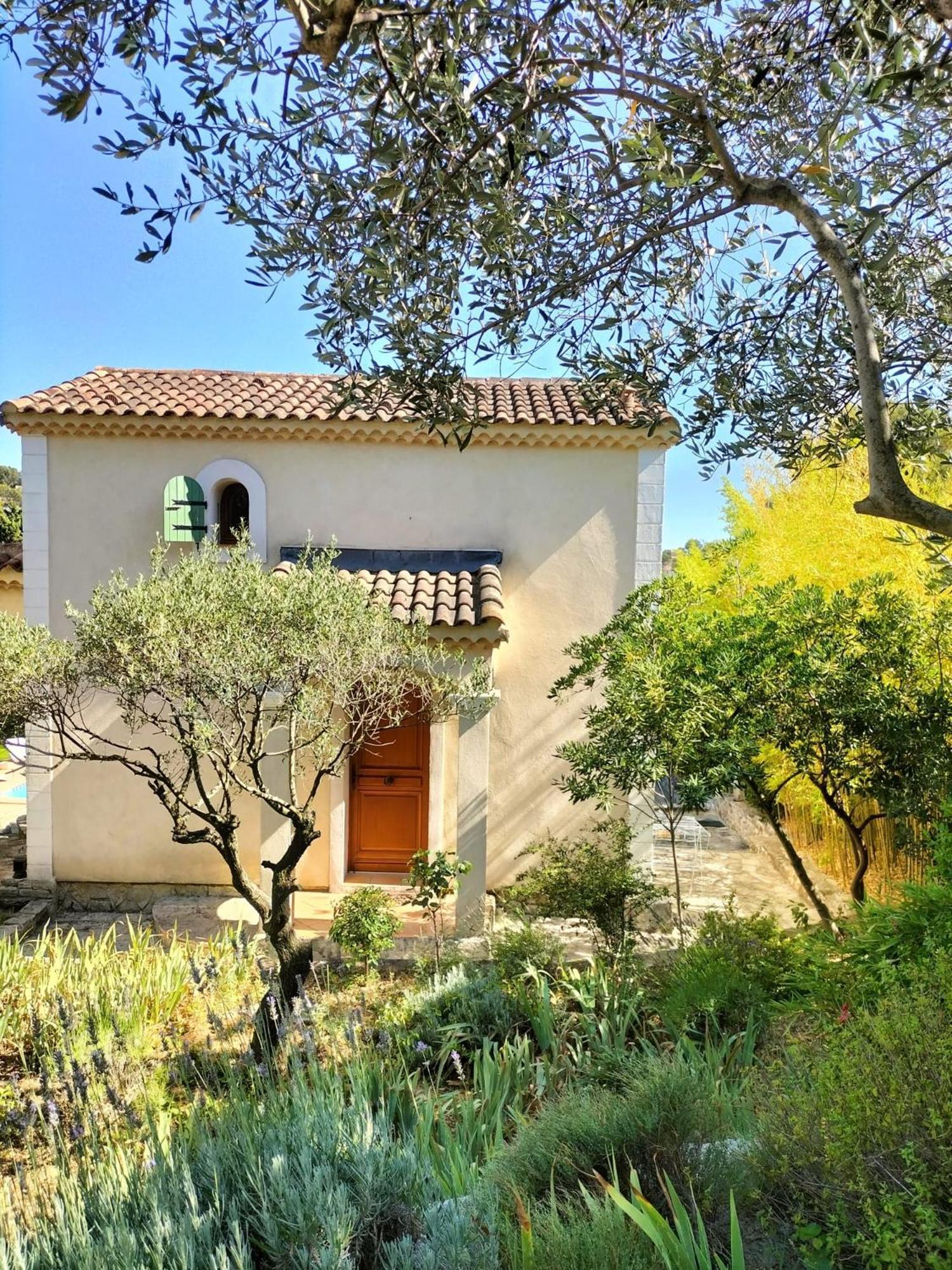 Vacances Carnoux-en-Provence Εξωτερικό φωτογραφία